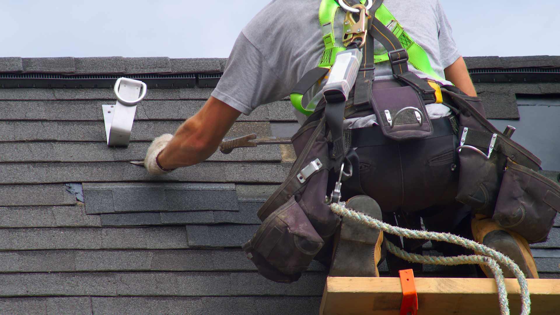 Roofing in The Hammocks, FL
